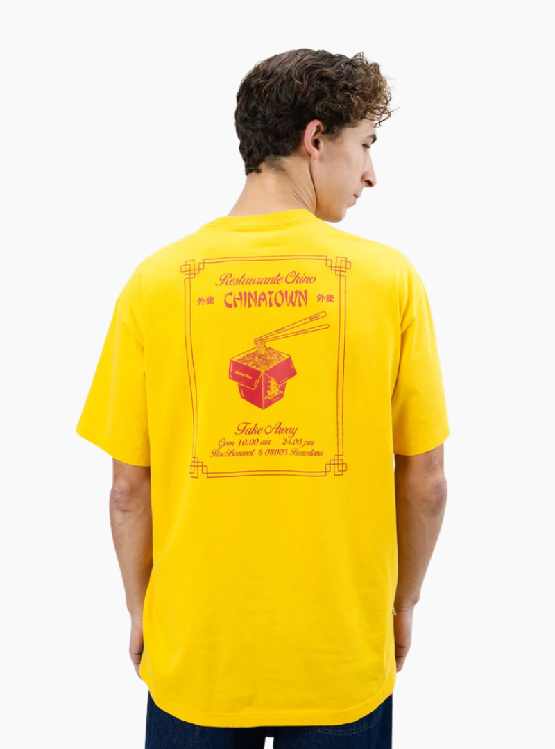 Camiseta Oversize Noodles Amarilla de Brava Fabrics con ilustración ramen
