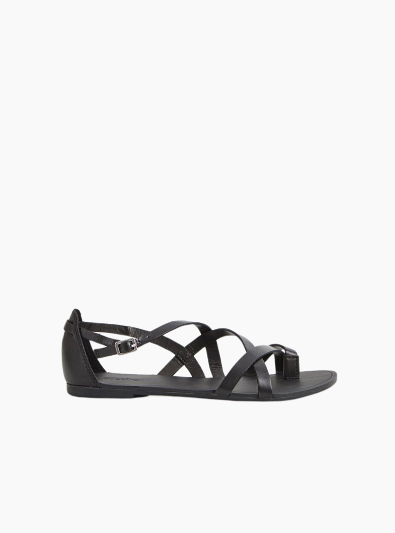 Sandalias griegas Tia Tiras Black de Vagabond para mujer en piel negra con tiras cruzadas y cierre ajustable.