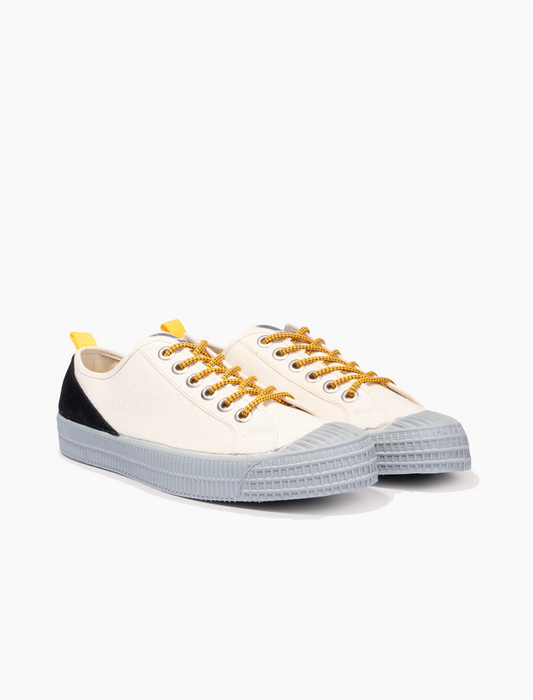 Zapatillas Novesta Star Master Hiker Beige Black de lona de algodón con cordones outdoor y suela de caucho natural