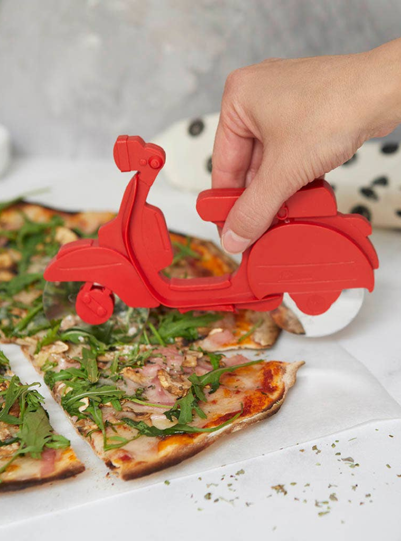 Cortapizza Scooter roja