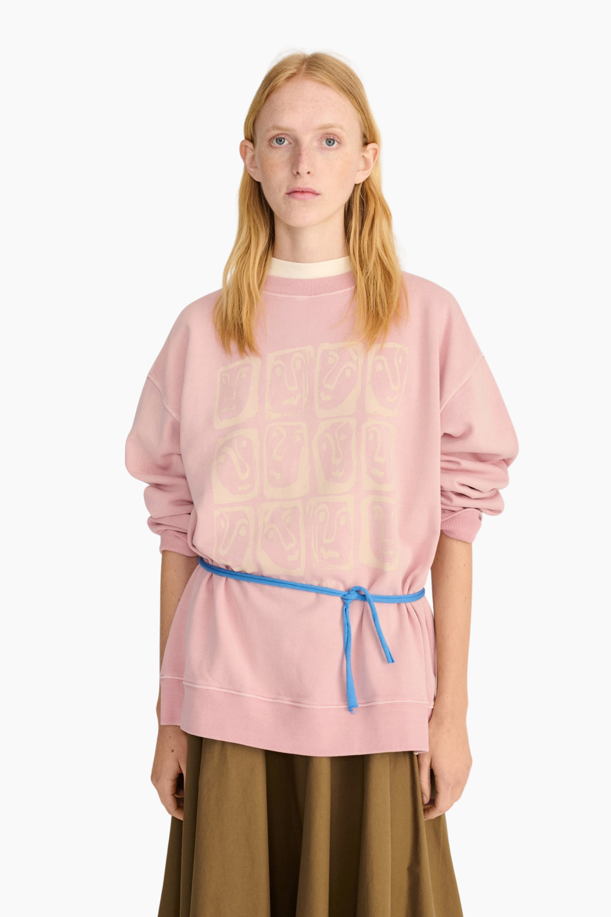 Sudadera oversize Monster Moodboard de Bobo Choses para mujer en rosa claro con gráfico tonal frontal y corte holgado