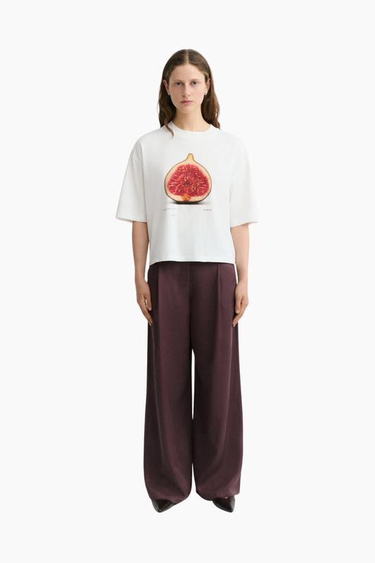 Camiseta blanca oversize Lena Figa de Thinking Mu para mujer con fit amplio y diseño original de algodón orgánico