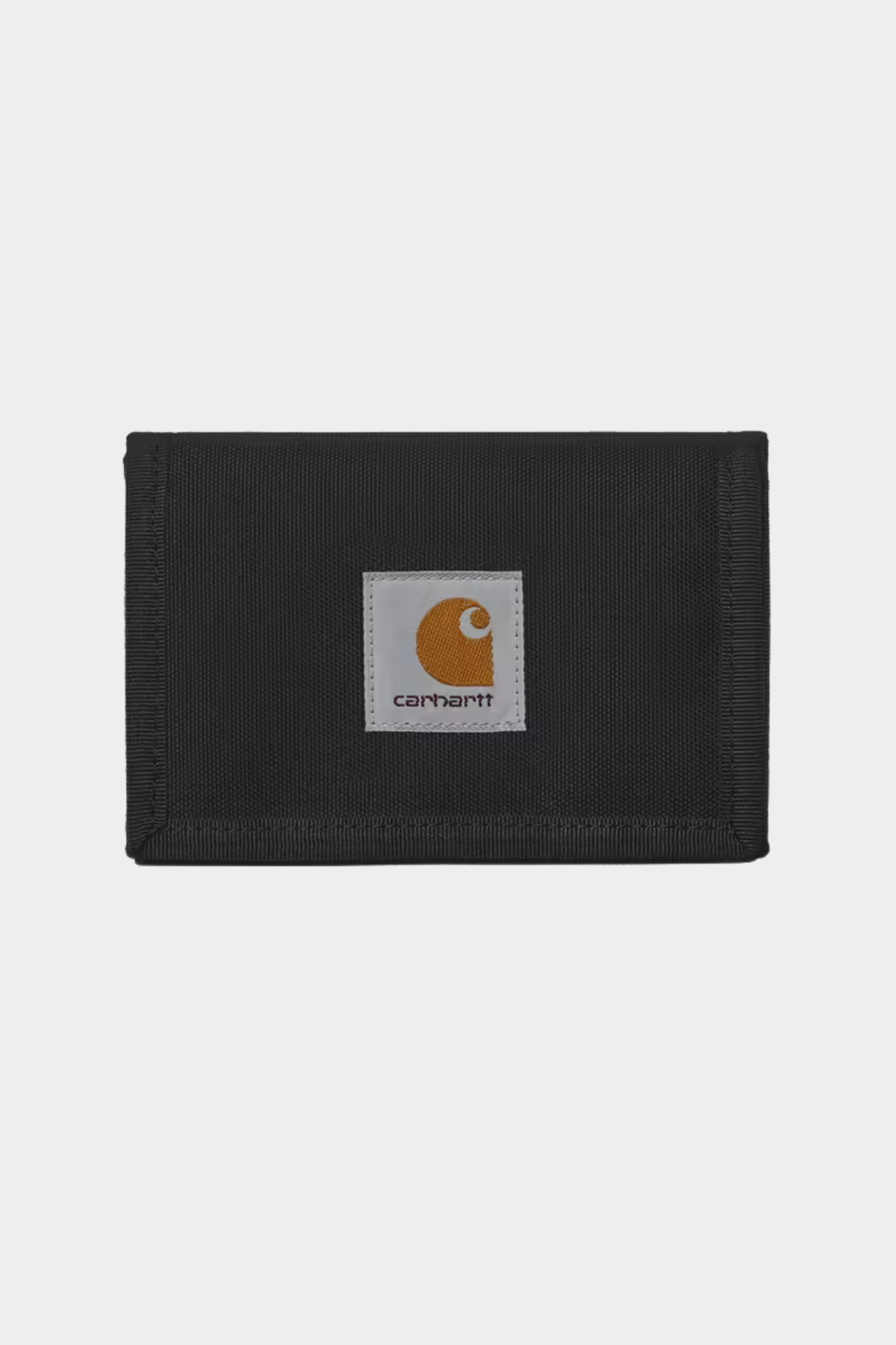 Cartera Carhartt WIP Alec Wallet Black en loneta negra reciclada con cierre de velcro y Square Label frontal
